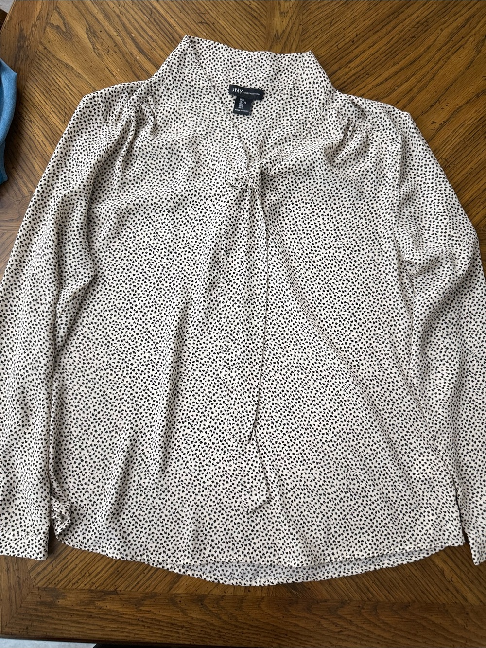 Jones New York White Polka Dot Tie Neckline Blouse Size Large EUC